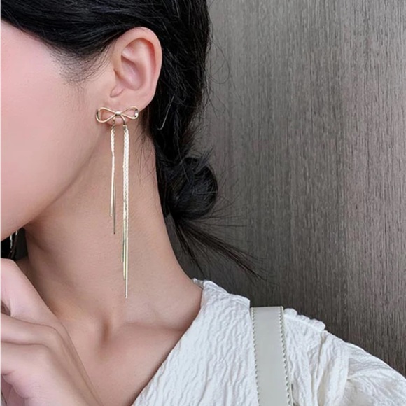 “Sweet Intentions” Gold Bow Dainty Delicate Tassel Sterling Silver Stud Earrings - Picture 4 of 7